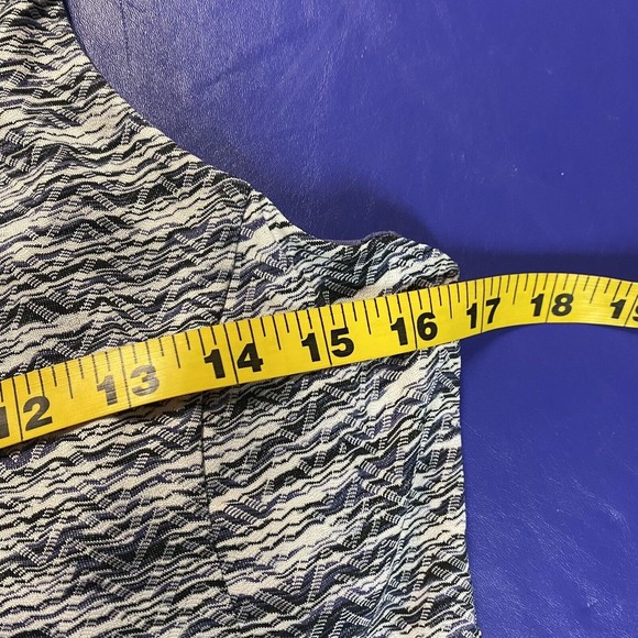 Mondetta Performance Gear MPG Athletic Mesh Travel Dress Womens size Med… - Picture 10 of 10